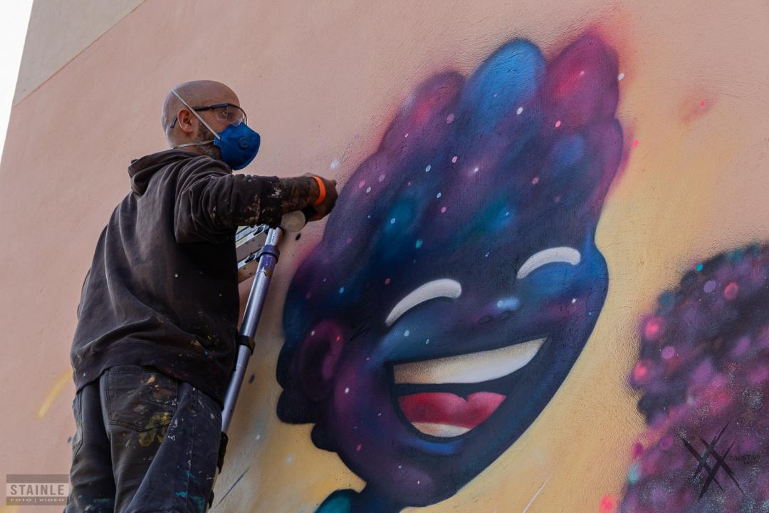 Foto 25 de 27 — Festival de Graffiti transforma Residencial dos Oitis em Araraquara; ‘lugar cheio de arte e esperança’
